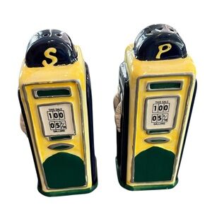 Omnibus American Roadside Gas Pump Salt & Pepper Shakers Fitz & Floyd